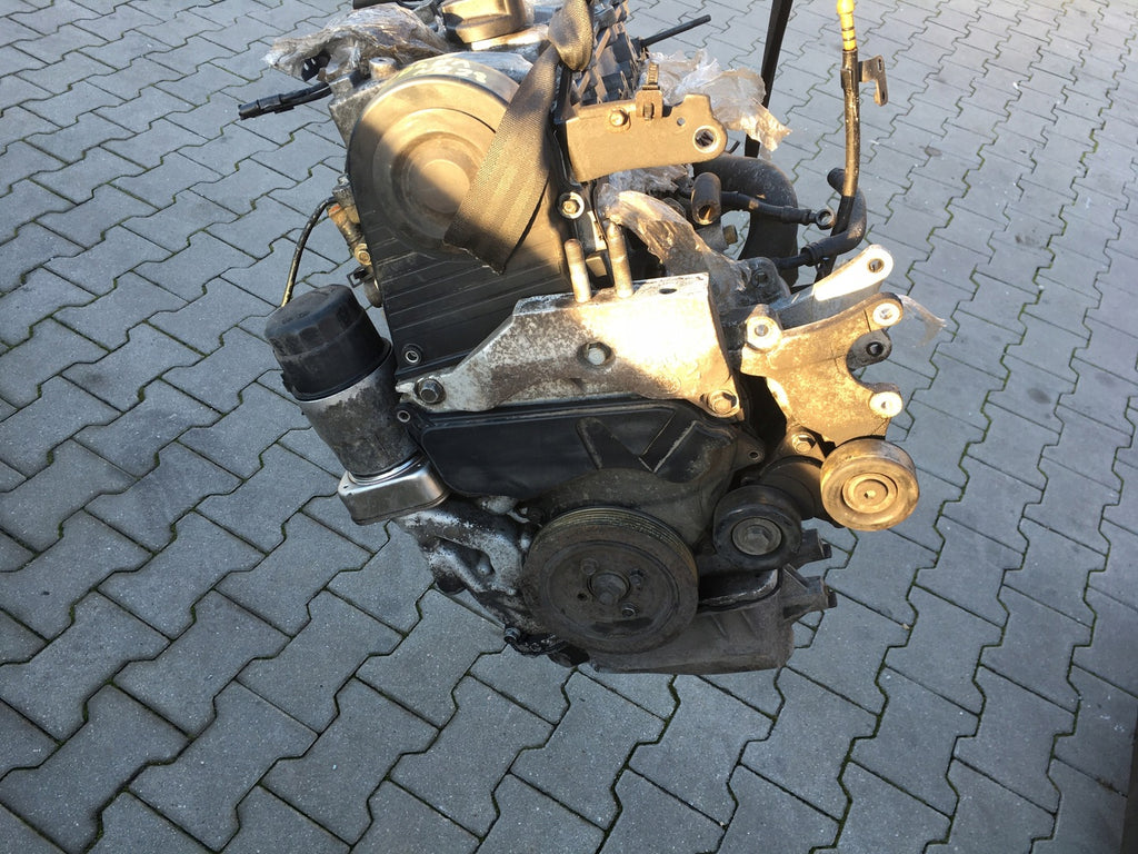 Motor Hyundai Kia Tucson Sportage II D4EA 2.0 CRDI 140PS Diesel Unkomplett