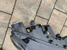 Laden Sie das Bild in den Galerie-Viewer, Frontscheinwerfer VW Id.4 11B941035D 11B941036D LED Rechts oder Links SCH1133661467ly