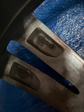 Laden Sie das Bild in den Galerie-Viewer, 1x Alufelge 19 Zoll 8.0" 5x112 7849120 BMW F39 F48 Rim Wheel FEL2687675986ja