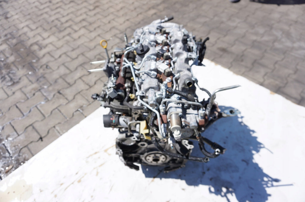 Motor Toyota Avensis D4D T27 2.0 82TKm Diesel Engine Unkomplett