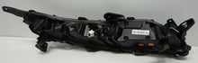 Laden Sie das Bild in den Galerie-Viewer, Frontscheinwerfer Mitsubishi Eclipse Cross EDM92205010 LED Rechts oder Links