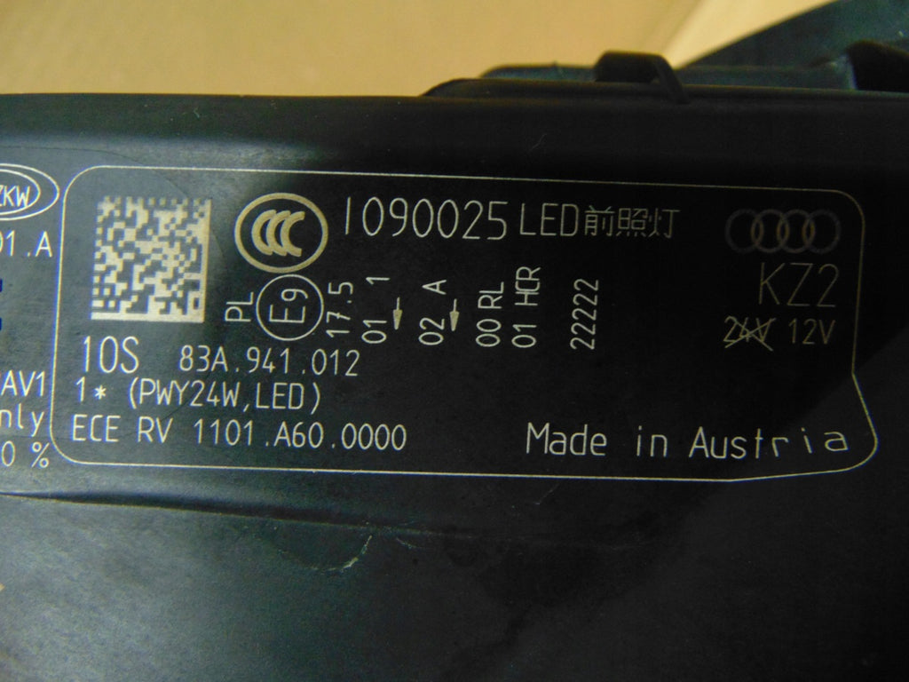Frontscheinwerfer Audi Q3 83A941012 LED Rechts Scheinwerfer Headlight SCH1077716593ex