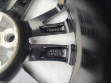 Laden Sie das Bild in den Galerie-Viewer, 1x Alufelge 17 Zoll 7.0&quot; 5x114.3 45ET 509100323 Toyota Corolla Verso Avensis