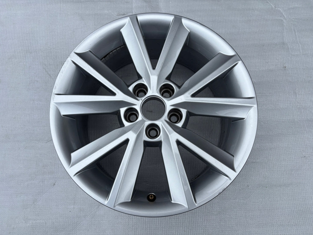 1x Alufelge 16 Zoll 7.0" 5x100 46ET Glanz Silber 5JA601025B Skoda I Rim Wheel FEL4818729873jb