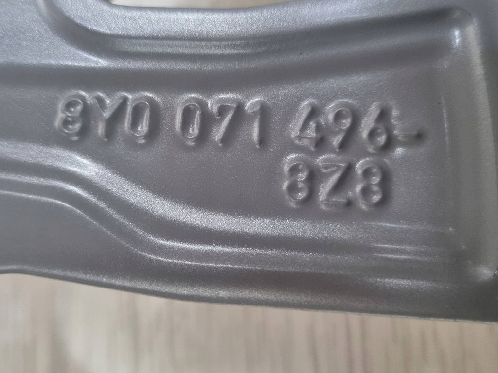 1x Alufelge 16 Zoll 6.5" 5x112 43ET Glanz Silber 8Y0071496A Audi A3 Rim Wheel FEL2253649238vu