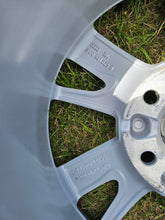 Load image into Gallery viewer, 4x Alufelge 16 Zoll 7.0" 5x112 35ET Glanz Silber 8W0601025B Audi A4 Rim Wheel FEL6317133558sb