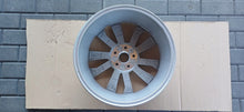 Load image into Gallery viewer, 1x Alufelge 18 Zoll 7.0" 5x112 45ET Glanz Silber 57A601025AD Mg I Rim Wheel FEL2481788458hp