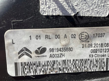 Laden Sie das Bild in den Galerie-Viewer, Frontscheinwerfer Citroën Berlingo 9819435680 Ein Stück (Rechts oder Links)