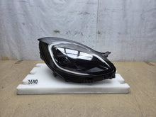 Laden Sie das Bild in den Galerie-Viewer, Frontscheinwerfer Ford L1TB13E014LB Rechts Scheinwerfer Headlight SCH9214351532di
