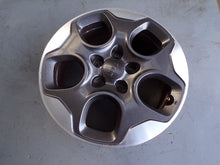 Load image into Gallery viewer, 1x Alufelge 16 Zoll 6.5" 5x110 40ET Glanz Graphit 735577528 Jeep Renegade Mg FEL4218826802zj