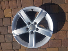 Load image into Gallery viewer, 1x Alufelge 16 Zoll 7.0" 5x112 46ET Silber Audi A4 B8 Rim Wheel FEL2927350269ix
