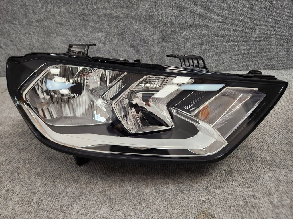 Frontscheinwerfer Audi A1 82A941004 Rechts Scheinwerfer Headlight SCH6883301218wg