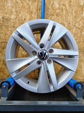 Laden Sie das Bild in den Galerie-Viewer, 4x Alufelge 16 Zoll 7.0" 5x112 48ET Glanz Silber 5H06010251 VW I Rim Wheel FEL6047991765qe