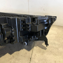 Load image into Gallery viewer, Frontscheinwerfer BMW IX 5A3CE9105 Ein Satz Scheinwerfer Headlight SCH5460885939wo