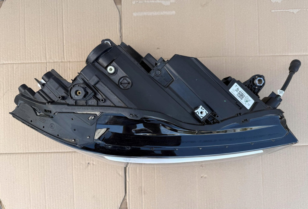 Frontscheinwerfer Skoda Superb 3P1941016 LED Rechts Scheinwerfer Headlight SCH2513639634bu