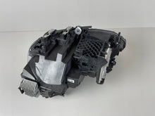 Load image into Gallery viewer, Frontscheinwerfer BMW 2 G42 8083636 Rechts Scheinwerfer Headlight SCH6761541160gp