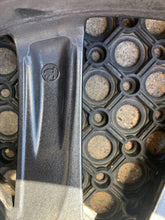 Load image into Gallery viewer, 1x Alufelge 19 Zoll 5x112 3V0601025AP Skoda Superb Rim Wheel FEL2077553207jk