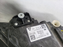 Laden Sie das Bild in den Galerie-Viewer, Frontscheinwerfer Mercedes-Benz Cla A1189068400 LED Rechts Headlight SCH5375811446kc