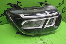 Laden Sie das Bild in den Galerie-Viewer, Frontscheinwerfer Dacia Duster 260106194R LED Rechts Scheinwerfer Headlight