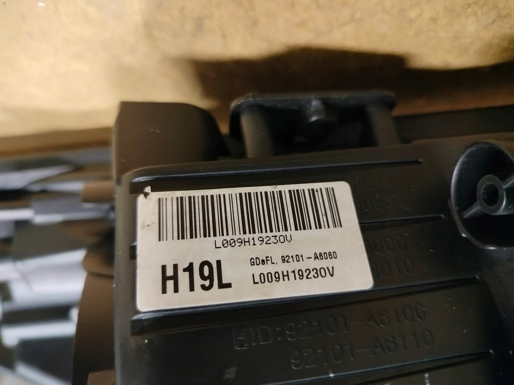 Frontscheinwerfer Hyundai I30 92101A6060 Links Scheinwerfer Headlight SCH5892296465mu