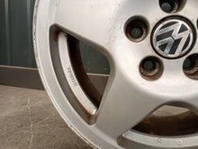 Load image into Gallery viewer, 1x Alufelge 15 Zoll 6.5" 5x100 535601025D VW Golf Polo Rim Wheel FEL3050282782sd