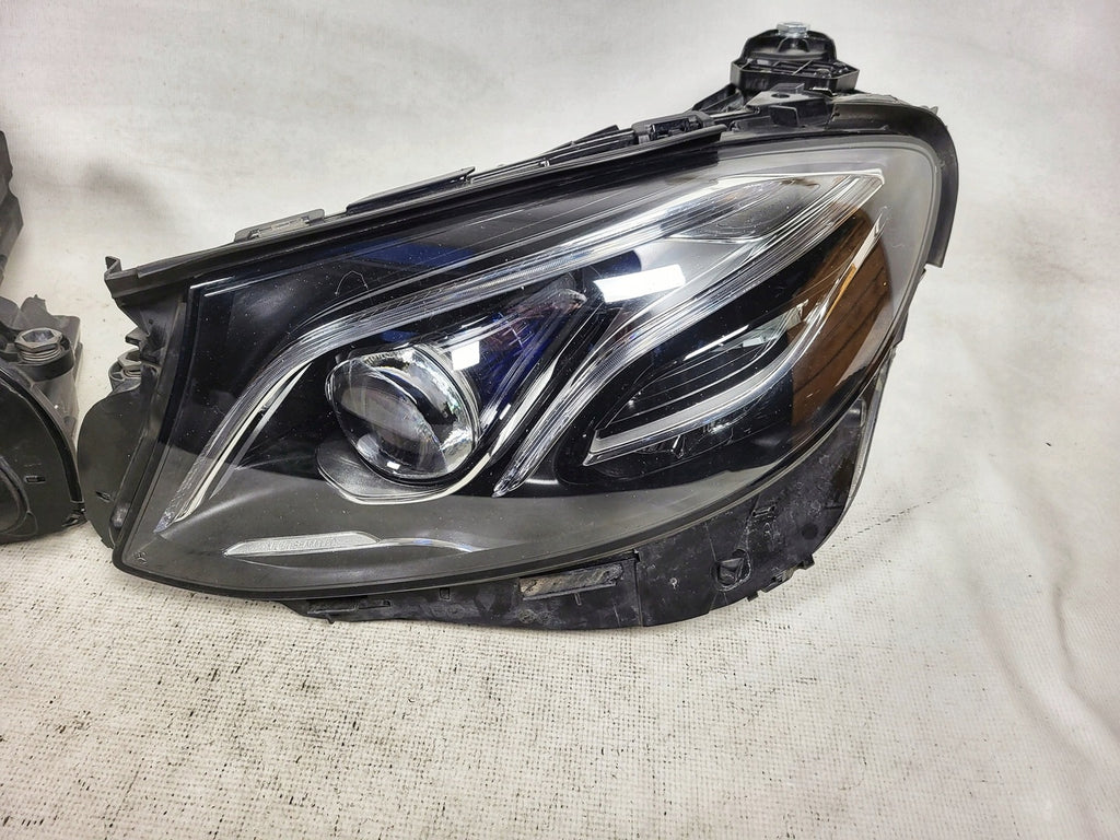 Frontscheinwerfer Mercedes-Benz W213 A2139067506 A2139067606 LED Ein Satz SCH3152174379qv