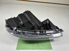 Laden Sie das Bild in den Galerie-Viewer, Frontscheinwerfer BMW 2 F45 F46 7472213-01 LED Links Scheinwerfer Headlight SCH9973887828pd