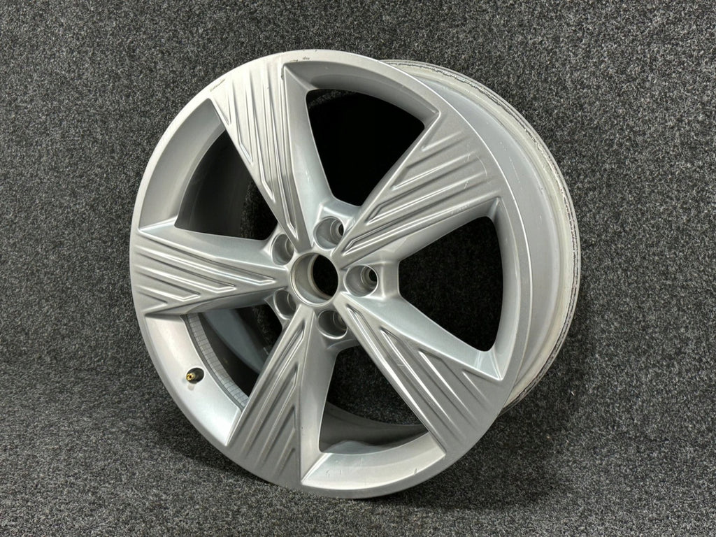 1x Alufelge 19 Zoll 89A601025B Audi E-Tron Sportback Q4 Rim Wheel FEL7771174141xe