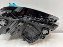 Laden Sie das Bild in den Galerie-Viewer, Frontscheinwerfer Opel Crossland X YQ00709880 Rechts Scheinwerfer Headlight SCH8316656783sg