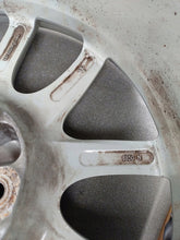 Load image into Gallery viewer, 1x Alufelge 19 Zoll 9.0" 5x130 60ET Glanz Silber 7L5601025B Porsche Cayenne FEL6152658877dk