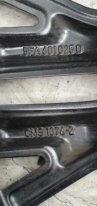 1x Alufelge 18 Zoll 7.5" 5x112 46ET Glanz Graphit 5FA601025D Mg Leon Rim Wheel FEL2093562821at
