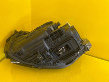 Laden Sie das Bild in den Galerie-Viewer, Frontscheinwerfer Mercedes-Benz Eqa Eqb A2439069000 FULL LED Rechts Headlight