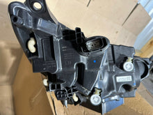 Laden Sie das Bild in den Galerie-Viewer, Frontscheinwerfer Ford Transit Custom PZ31-13E015-CB Full LED Links Headlight SCH7185414322ww