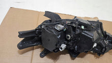 Laden Sie das Bild in den Galerie-Viewer, Frontscheinwerfer Mitsubishi Outlander III FALSE Scheinwerfer Headlight SCH2831624279tj