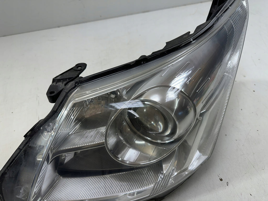 Frontscheinwerfer Toyota Avensis Xenon Links Scheinwerfer Headlight SCH9576682744jf