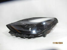 Laden Sie das Bild in den Galerie-Viewer, Frontscheinwerfer Tesla Model 3 Y 1514952-00-D Ein Stück (Rechts oder Links)