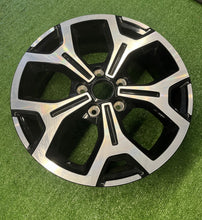Laden Sie das Bild in den Galerie-Viewer, 1x Alufelge 17 Zoll 6.0" 5x114.3 50ET Schwarz 403006285R Dacia Duster Rim Wheel FEL4213683682pz