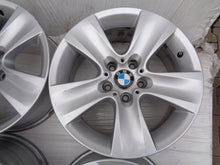 Laden Sie das Bild in den Galerie-Viewer, 4x Alufelge 17 Zoll 8.0" 5x120 30ET Glanz Silber 6790172 BMW F11 F10 F12 F13 FEL1934936595wa