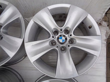 Laden Sie das Bild in den Galerie-Viewer, 4x Alufelge 17 Zoll 8.0" 5x120 30ET Glanz Silber 6790172 BMW F11 F10 F12 F13 FEL1934936595wa