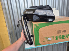 Load image into Gallery viewer, Frontscheinwerfer Peugeot 308 III 9849114880 Full LED Rechts Headlight SCH3291958441he