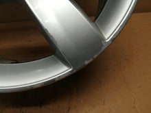 Load image into Gallery viewer, 1x Alufelge 17 Zoll 7.0&quot; 5x112 39ET Glanz Silber 7N0601025 VW Sharan Rim Wheel