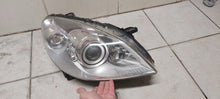 Load image into Gallery viewer, Frontscheinwerfer Mercedes-Benz W245 A1698205261 Xenon Rechts Headlight