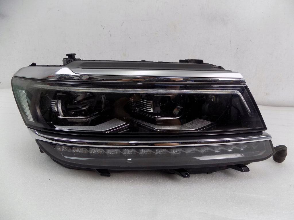 Frontscheinwerfer VW Tiguan Allspace 5NN041082C Rechts Scheinwerfer Headlight