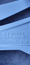 Load image into Gallery viewer, 1x Alufelge 19 Zoll 8.0" 5x112 45ET Glanz Silber 5LA601025C Skoda Karoq Enyaq FEL4319222647he
