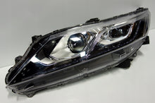 Laden Sie das Bild in den Galerie-Viewer, Frontscheinwerfer Mitsubishi Eclipse Cross 8301D183 LED Links Headlight