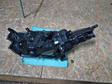 Load image into Gallery viewer, Frontscheinwerfer Toyota IV Yaris GRG21091245 Rechts Scheinwerfer Headlight SCH1958768779tk