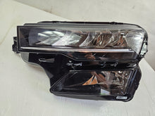 Laden Sie das Bild in den Galerie-Viewer, Frontscheinwerfer Skoda Karoq 57B941009 LED Links Scheinwerfer Headlight SCH3126034178wn