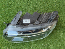 Laden Sie das Bild in den Galerie-Viewer, Frontscheinwerfer Dacia Duster 260602287R Links Scheinwerfer Headlight SCH7013705192od