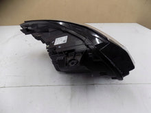 Laden Sie das Bild in den Galerie-Viewer, Frontscheinwerfer Renault Captur 260601693R FULL LED Links Headlight