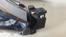 Load image into Gallery viewer, Frontscheinwerfer Mazda II D43N-51040 Links Scheinwerfer Headlight SCH8465609800ys